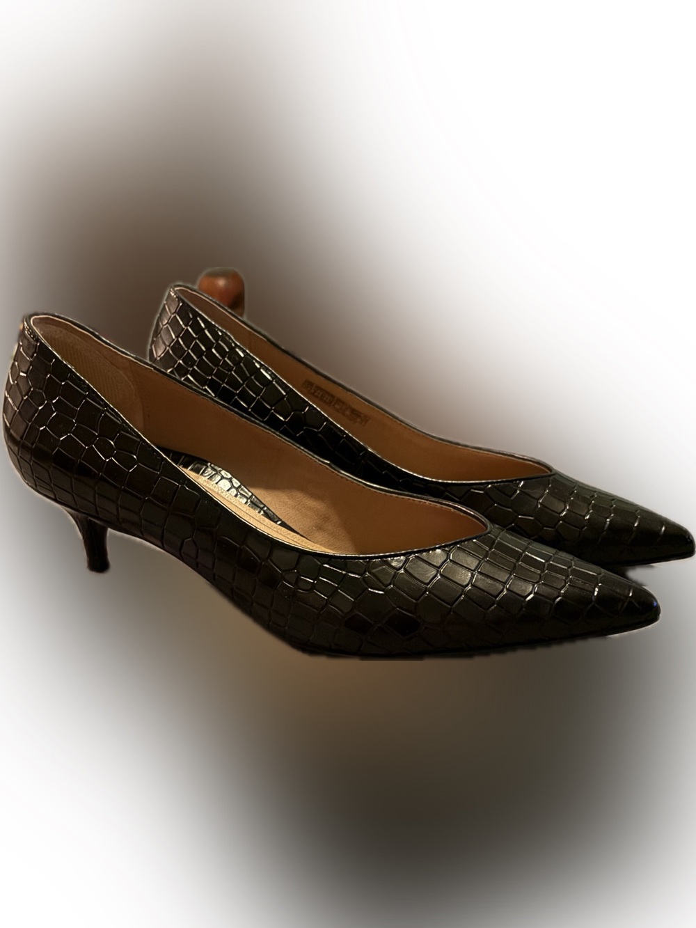 Vionic Josie Black Croc-Embossed Pointed-Toe Kitten Heels size 11 - Picture 7 of 15